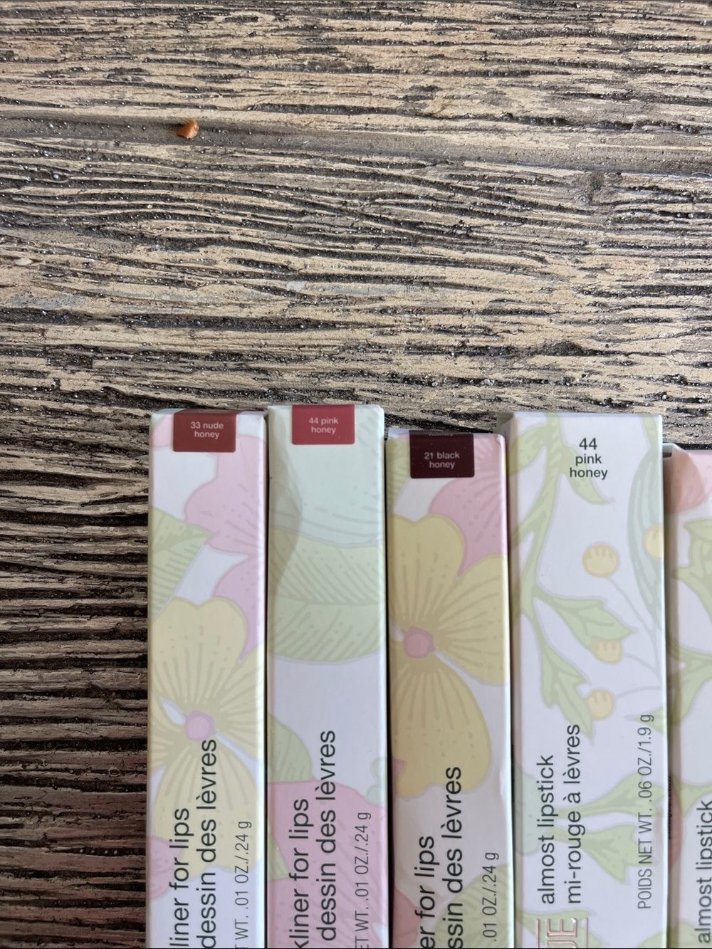 Clinique by Lipstick Collection in Pink, Nude, Yellow Floral Boxes - Picture 4 of 5